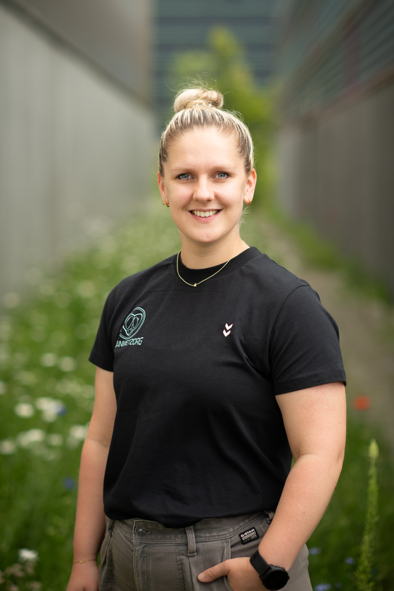 Esmee, eigenaar en lichaamsgericht coach bij Trainmetzorg.